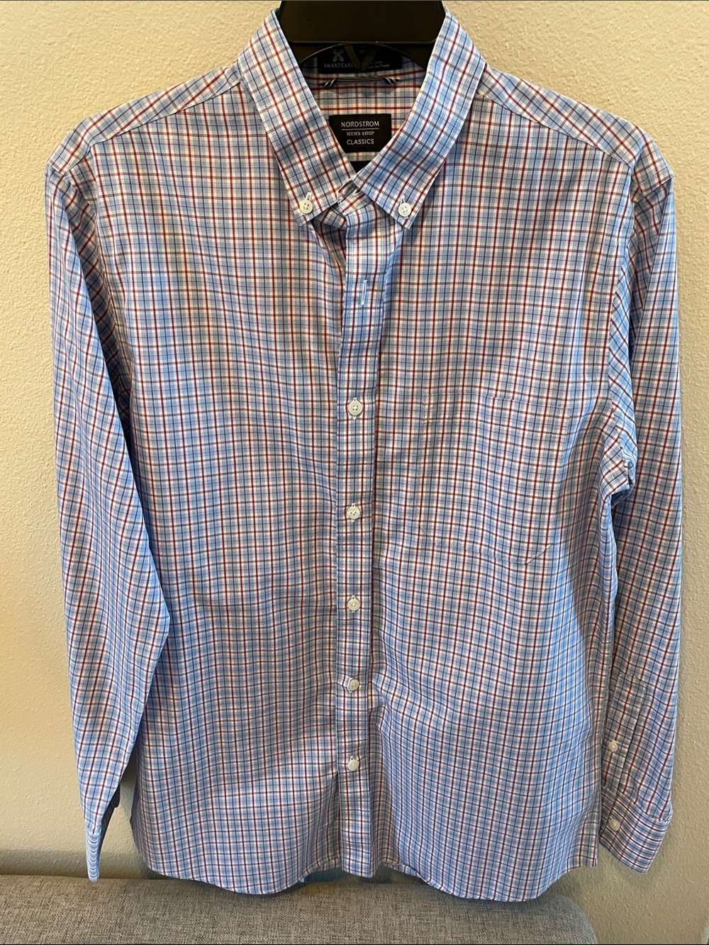 Nordstrom Smart Care Men's Blue and Red Plaid Button-Down Shirt Regular Fit M